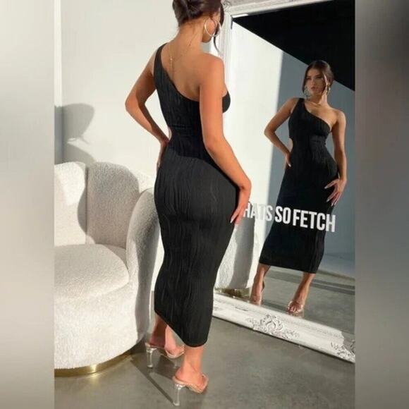 That's So Fetch Trami One Shoulder Cut Out Midi Dress Black 8/M NWT - Picture 3 of 14